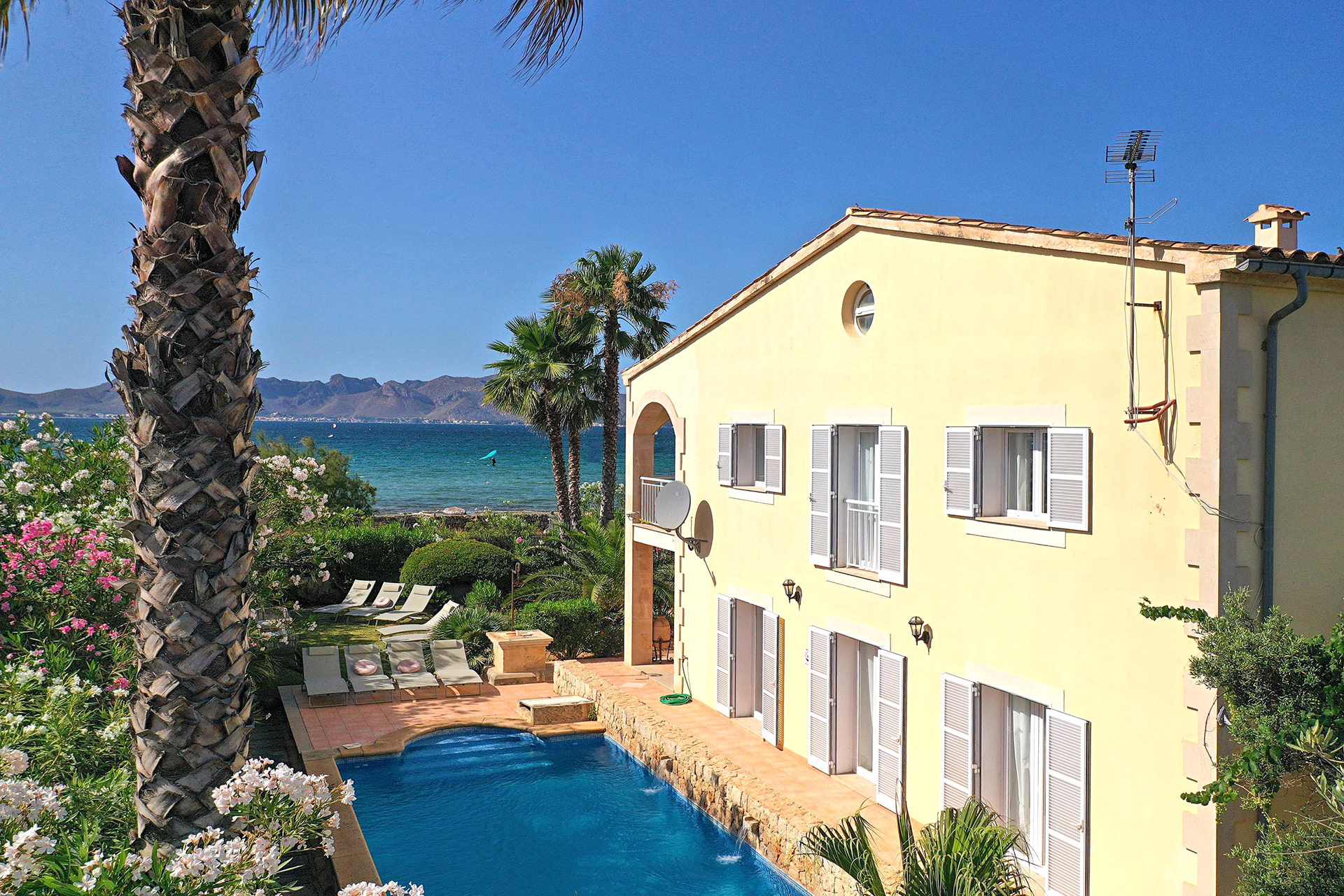 Villa Amoros